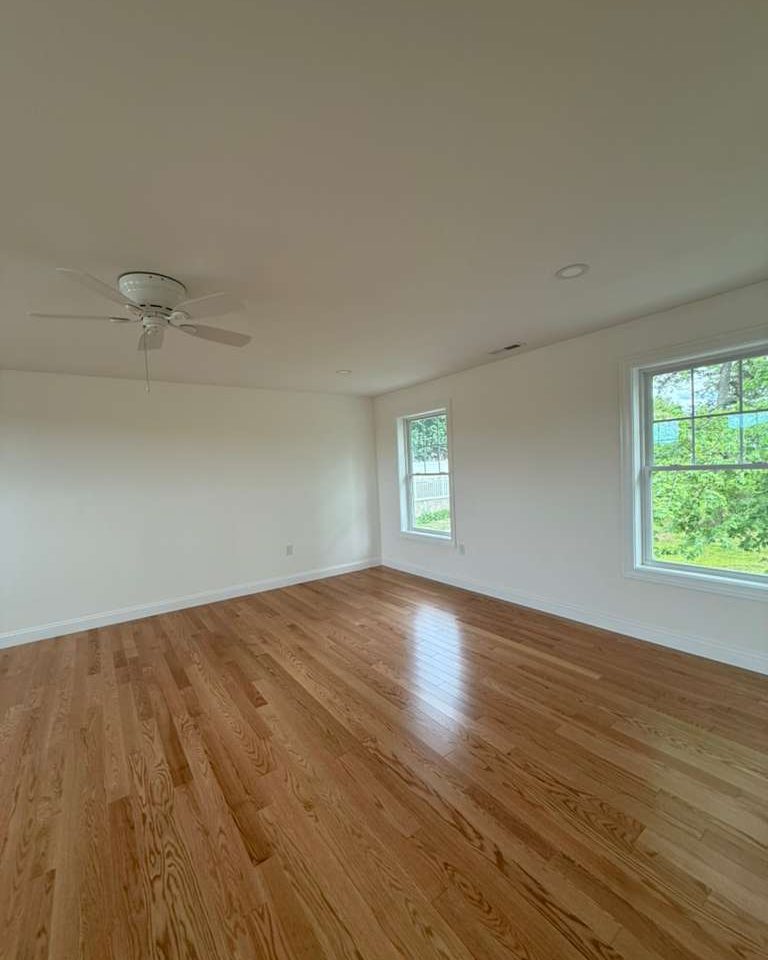 Living room after the final clean, ready for handover